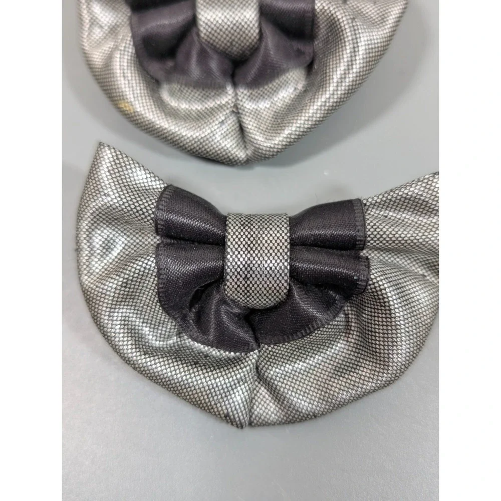Vintage‎ 80s 90s Retro Y2K Gray Black Metallic Ribbon Bow Shoe Clips